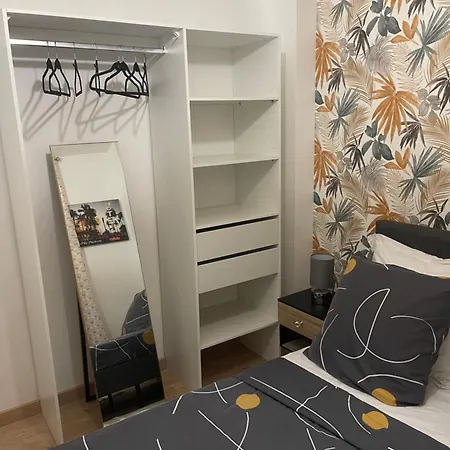 L'evasion Mediterraneenne -gare アパート *