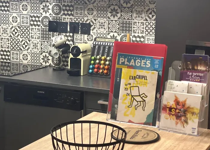 L'evasion Mediterraneenne -gare * Perpignan