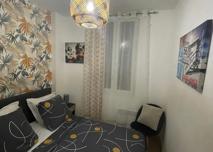 L'evasion Mediterraneenne -gare Διαμέρισμα Περπινιάν